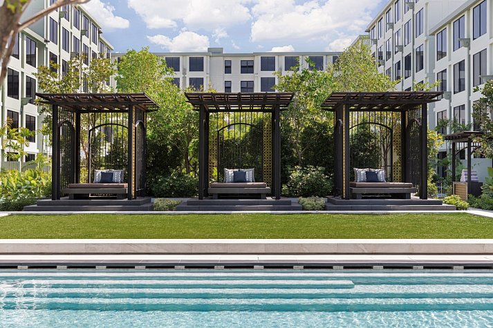 Four Points by Sheraton Phuket Patong Beach Resort