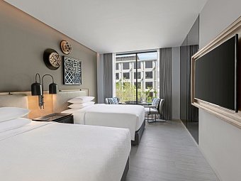 Four Points by Sheraton Phuket Patong Beach Resort - Wohnbeispiel Standard (Zimmercodierung UG1)