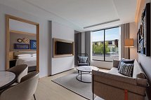 Four Points by Sheraton Phuket Patong Beach Resort - Wohnbeispiel One Bedroom Suite (Zimmercodierung WB1)