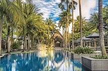 Twinpalms Surin Phuket Resort