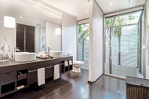 Twinpalms Surin Phuket Resort - Wohnbeispiel Palm Deluxe (Zimmercodierung UD1)