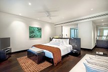 Twinpalms Surin Phuket Resort - Wohnbeispiel Palm Premium (Zimmercodierung UM1)