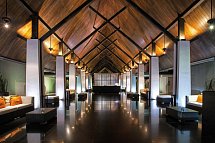 Twinpalms Surin Phuket Resort