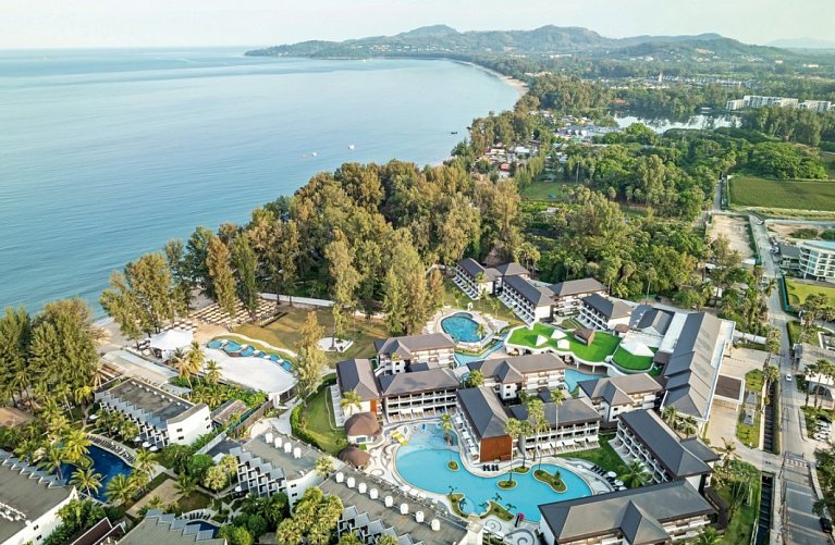 Amora Beach Resort Phuket