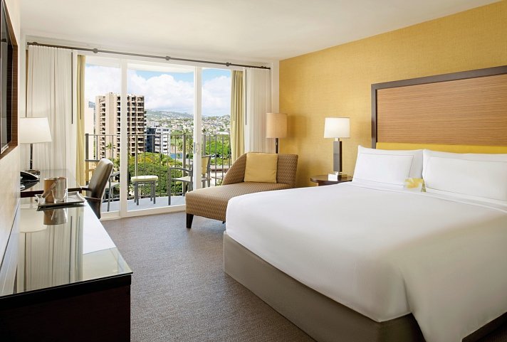 Hilton Waikiki Beach - Wohnbeispiel Standard City View 1 King (Zimmercodierungen UG2 & UG3)