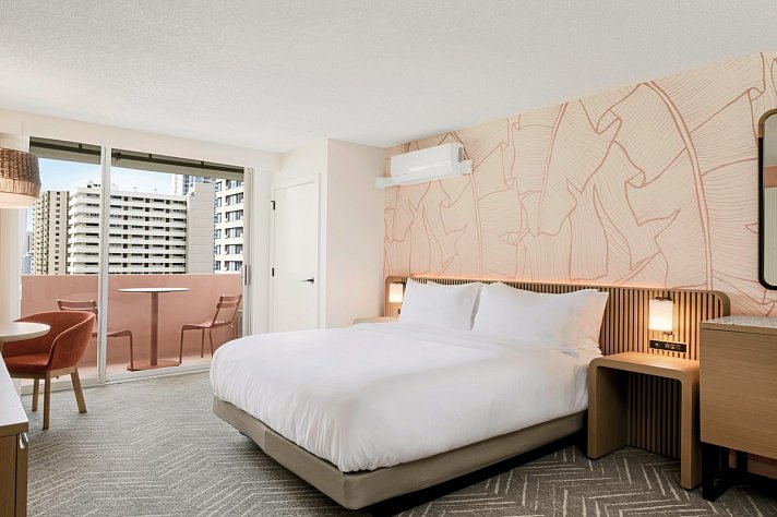 The Ambassador Hotel of Waikiki, Tapestry Collection by Hilton