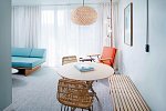 The Laylow, Autograph Collection