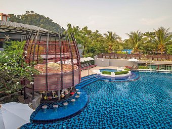 Red Ginger Chic Resort