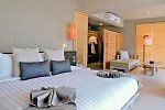 Twin Lotus Resort & Spa