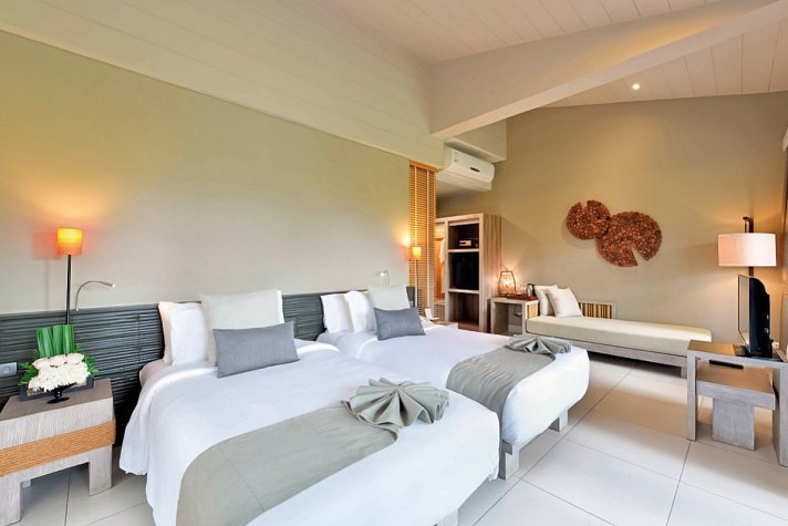 Twin Lotus Resort & Spa