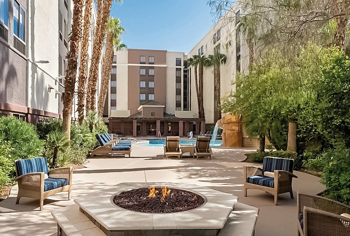 Hampton Inn Tropicana