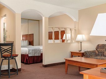 Mardi Gras Hotel & Casino - Wohnbeispiel Standard 1 Bed (Zimmercodierung UG1)