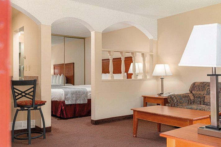 Mardi Gras Hotel & Casino