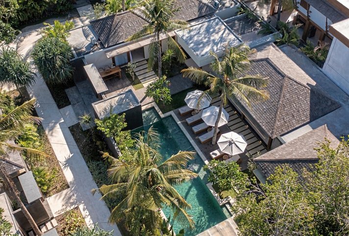 Cocana Resort