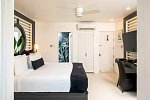 S Hotel Montego Bay