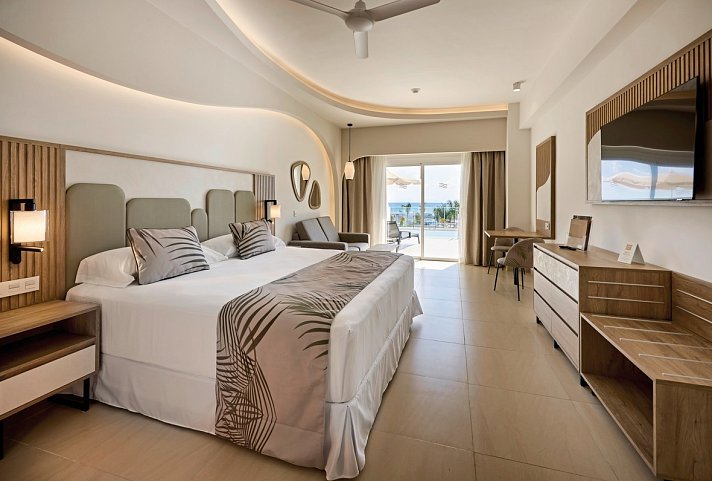 RIU Palace Aquarelle - Wohnbeispiel Junior Suite Swim Out (Zimmercodierung J1Q)