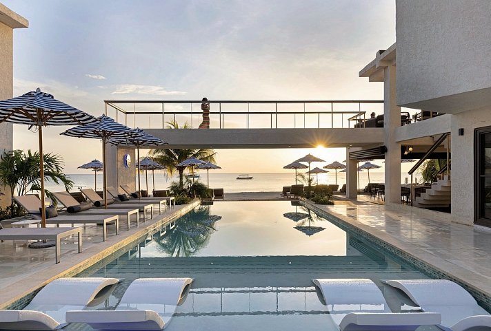 Negril FootePrints Hotel