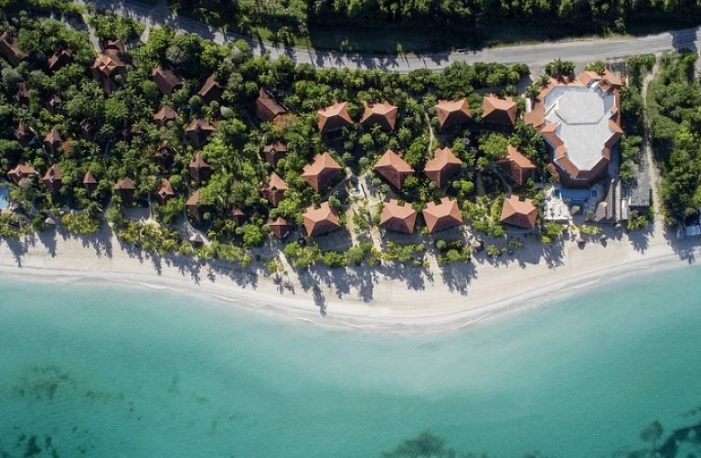 Couples Swept Away
