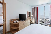 Hilton Garden Inn Muscat Al Khuwair - Wohnbeispiel King Family Room