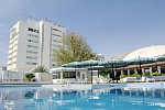 Al Falaj Hotel