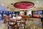 Al Falaj Hotel