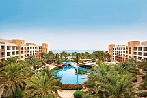 DoubleTree by Hilton Muscat Al Waha
