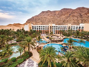 DoubleTree by Hilton Muscat Al Waha