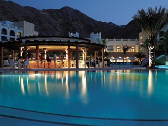 DoubleTree by Hilton Muscat Al Waha