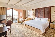 Al Husn Muscat - Deluxe Sea View (Zimmercodierung UD1)