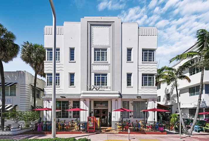 The Whitelaw Hotel