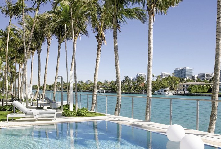 Grand Beach Bay Harbor