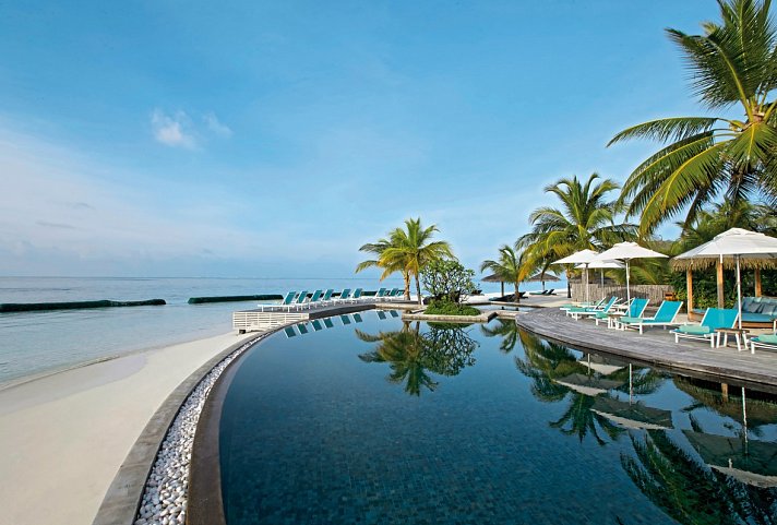 Constance Moofushi Maldives