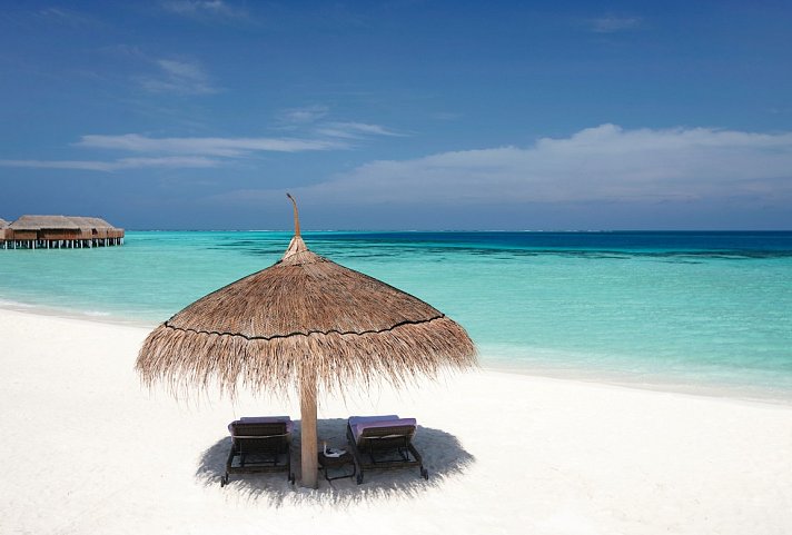 Constance Moofushi Maldives