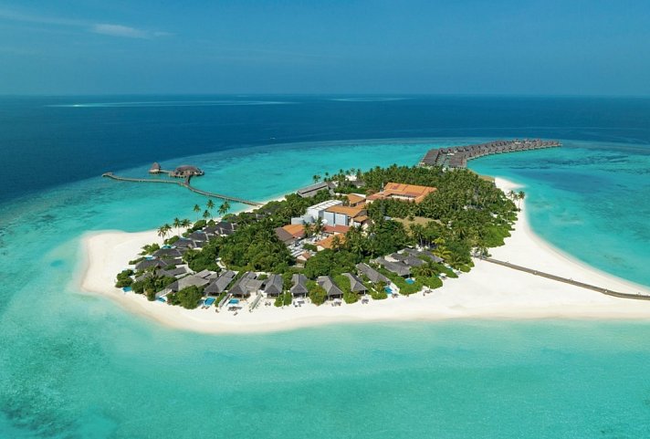Emerald Faarufushi Resort & Spa