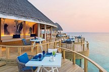 Emerald Faarufushi Resort & Spa
