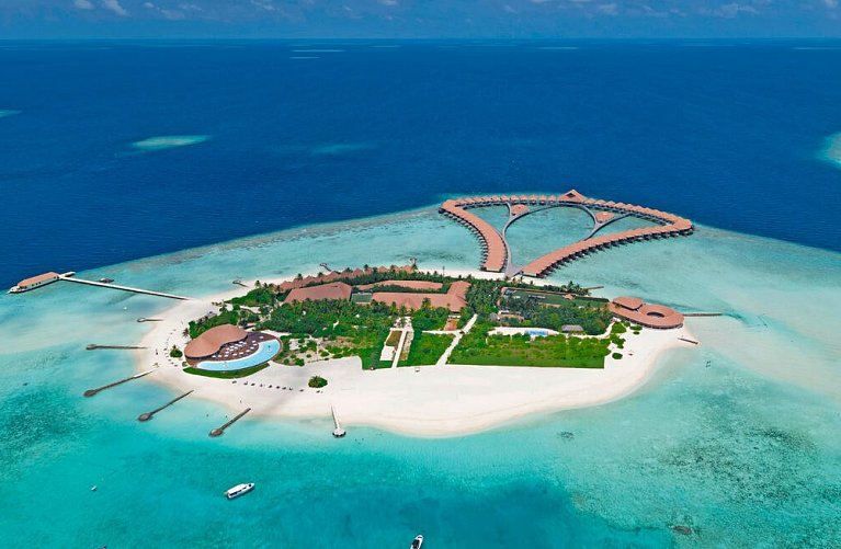 Cinnamon Velifushi Maldives