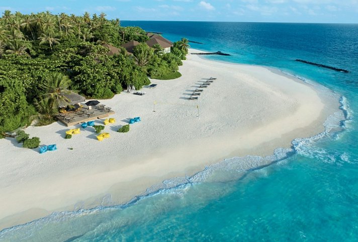 Avani+ Fares Maldives Resort