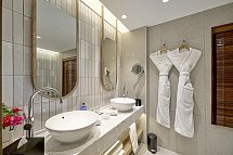 Sofitel Mauritius L'Imperial Resort & Spa - Beispiel Badezimmer Family Suite (Zimmercodierungen WI1, WI8 & WH1)