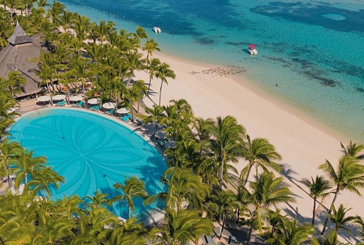 Paradis Beachcomber Golf Resort & Spa