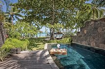 Trou aux Biches Beachcomber - Wohnbeispiel Beachfront Senior Pool Suite (Zimmercodierungen WB1, WH1 & WC2)