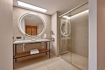 RIU Palace Mauritius - Badezimmer (Zimmercodierungen JB1, JB2, JBN, JBM, JBQ & WBQ)