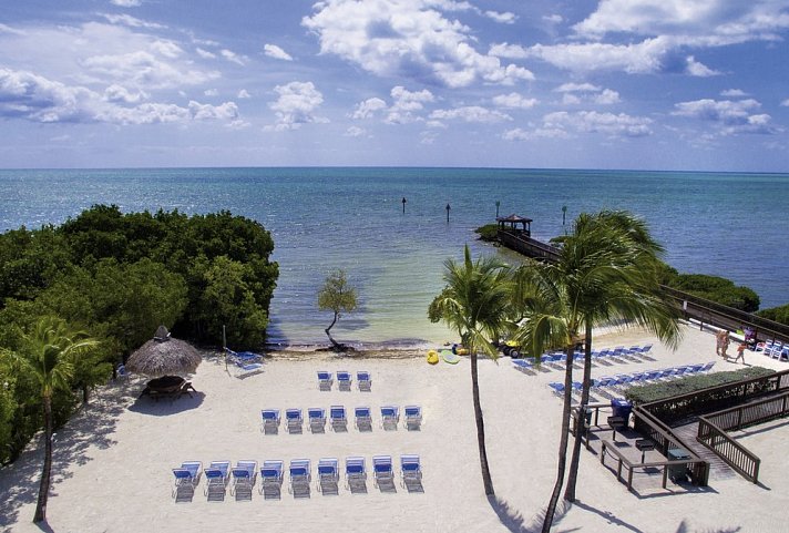 Ocean Pointe Suites Key Largo Apartments - Beach