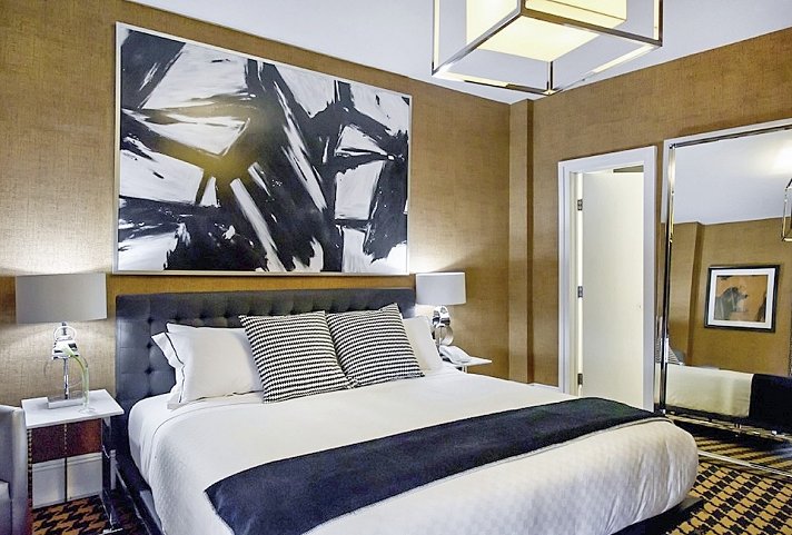 Ameritania Hotel - Wohnbeispiel Deluxe King (Zimmercodierung UD2)