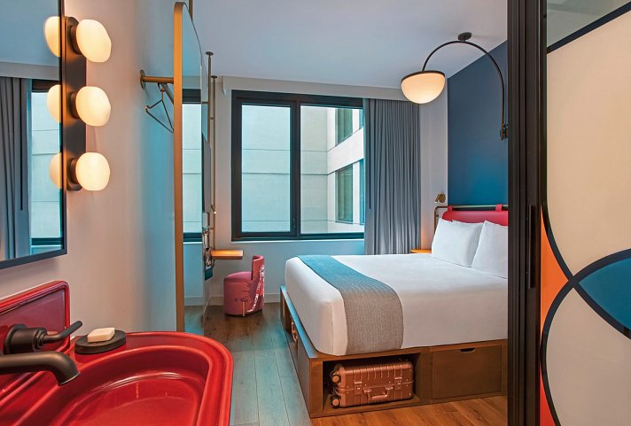 Moxy NYC Lower East Side - Wohnbeispiel Standard King (Zimmercodierung UG2)