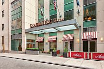DoubleTree by Hilton New York Downtown