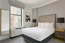 Martinique New York on Broadway, Curio Collection by Hilton - Wohnbeispiel Standard Room