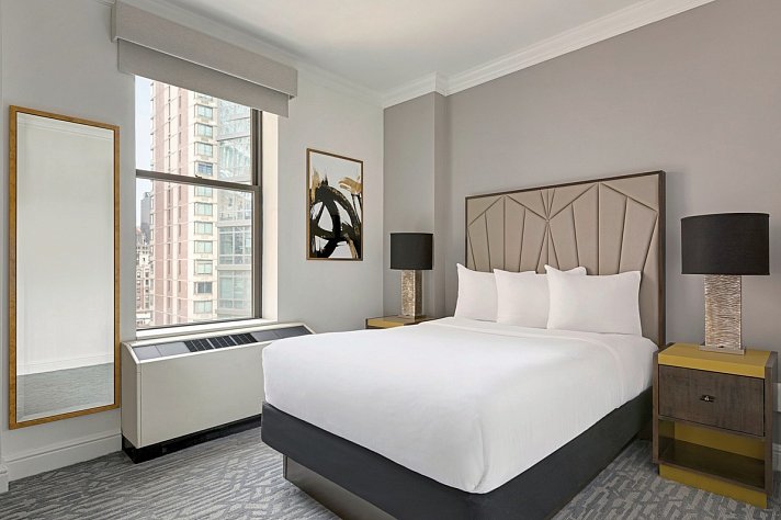 Martinique New York on Broadway, Curio Collection by Hilton