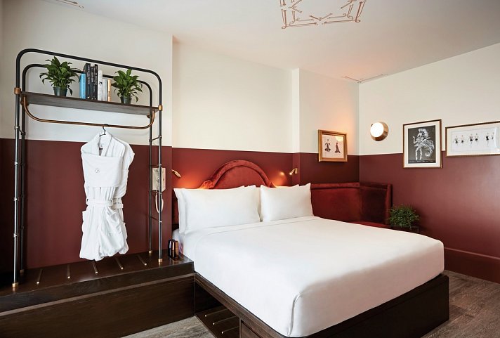 Civilian - Wohnbeispiel Spacious King Room (Zimmercodierung UG2)