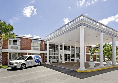 Best Western Palm Beach Lakes Palm Beach