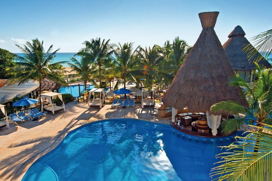 The Reef Playacar